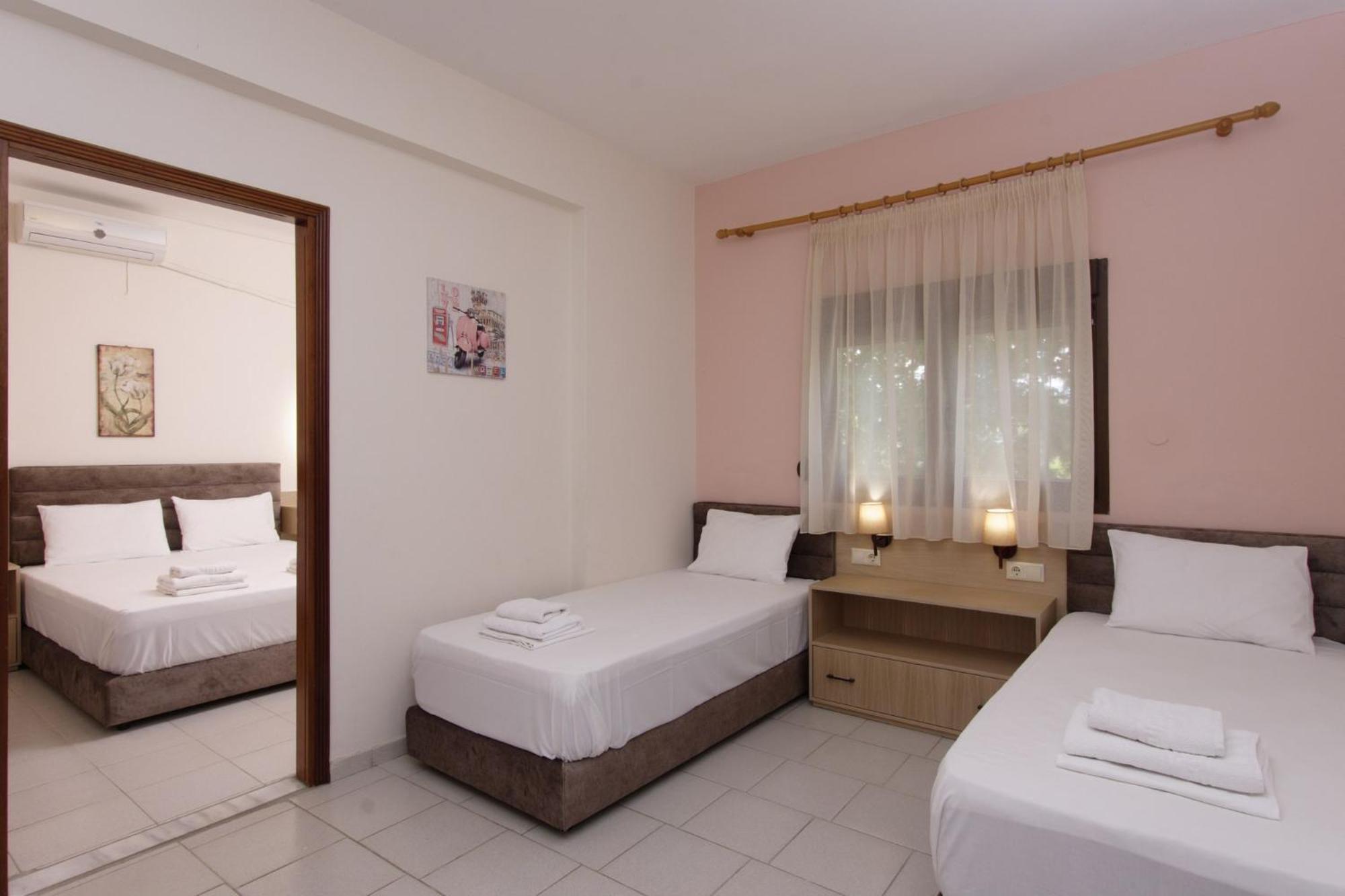 Lotos Apartments Stavros  Rom bilde