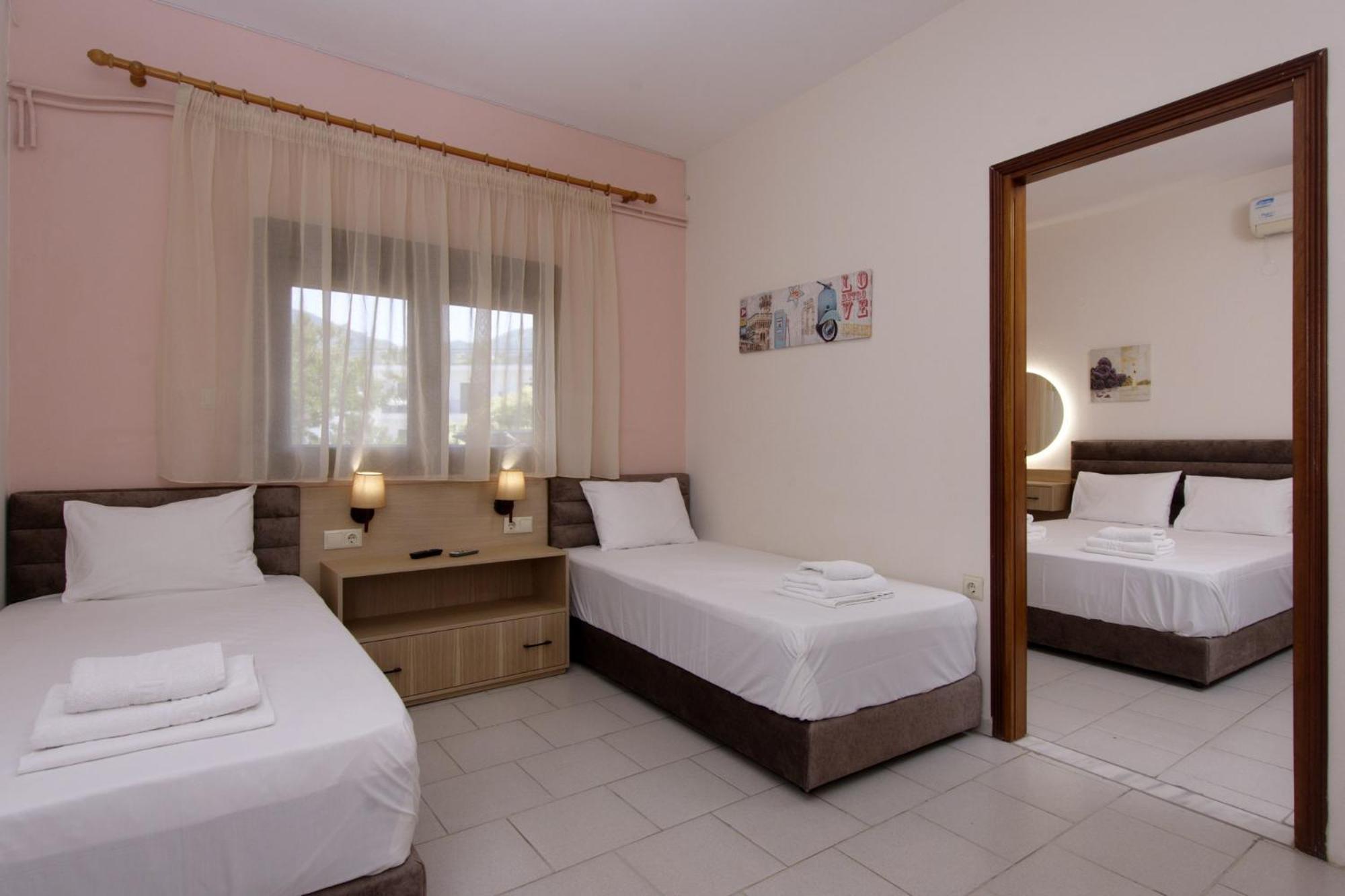 Lotos Apartments Stavros  Rom bilde